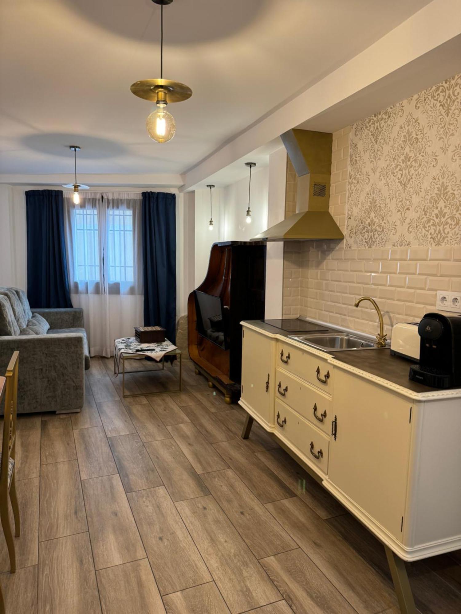 Ateneo Cuenca Suites Con Cocina En El Casco Historico Exteriér fotografie