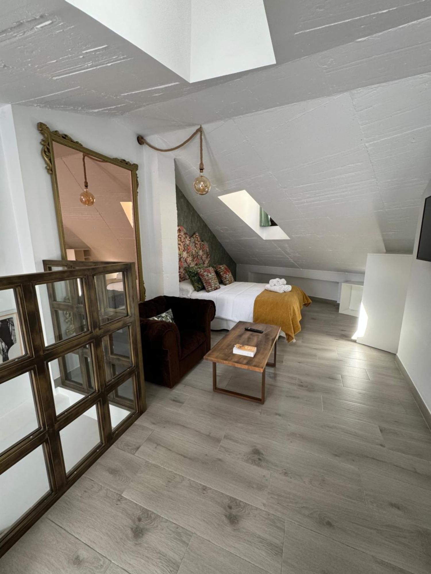 Ateneo Cuenca Suites Con Cocina En El Casco Historico Exteriér fotografie