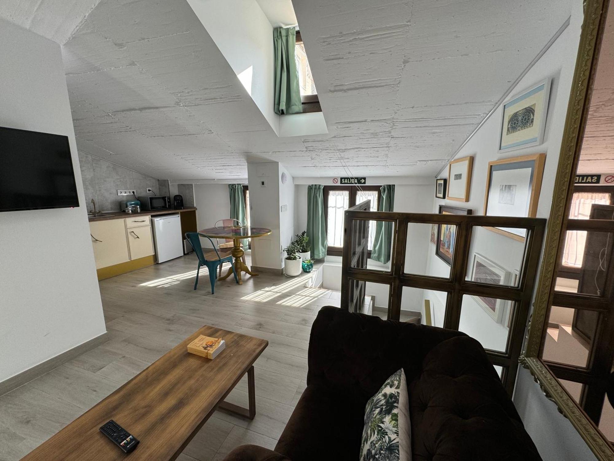 Ateneo Cuenca Suites Con Cocina En El Casco Historico Exteriér fotografie